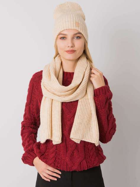 Beige winter set hat and scarf RUE PARIS