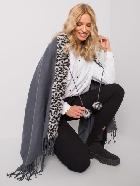 White-gray scarf with fur